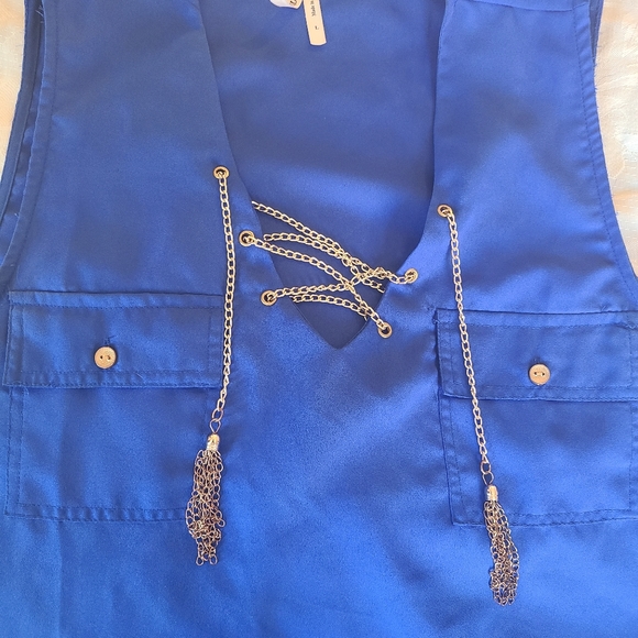 Tank - Picture 2 of 3